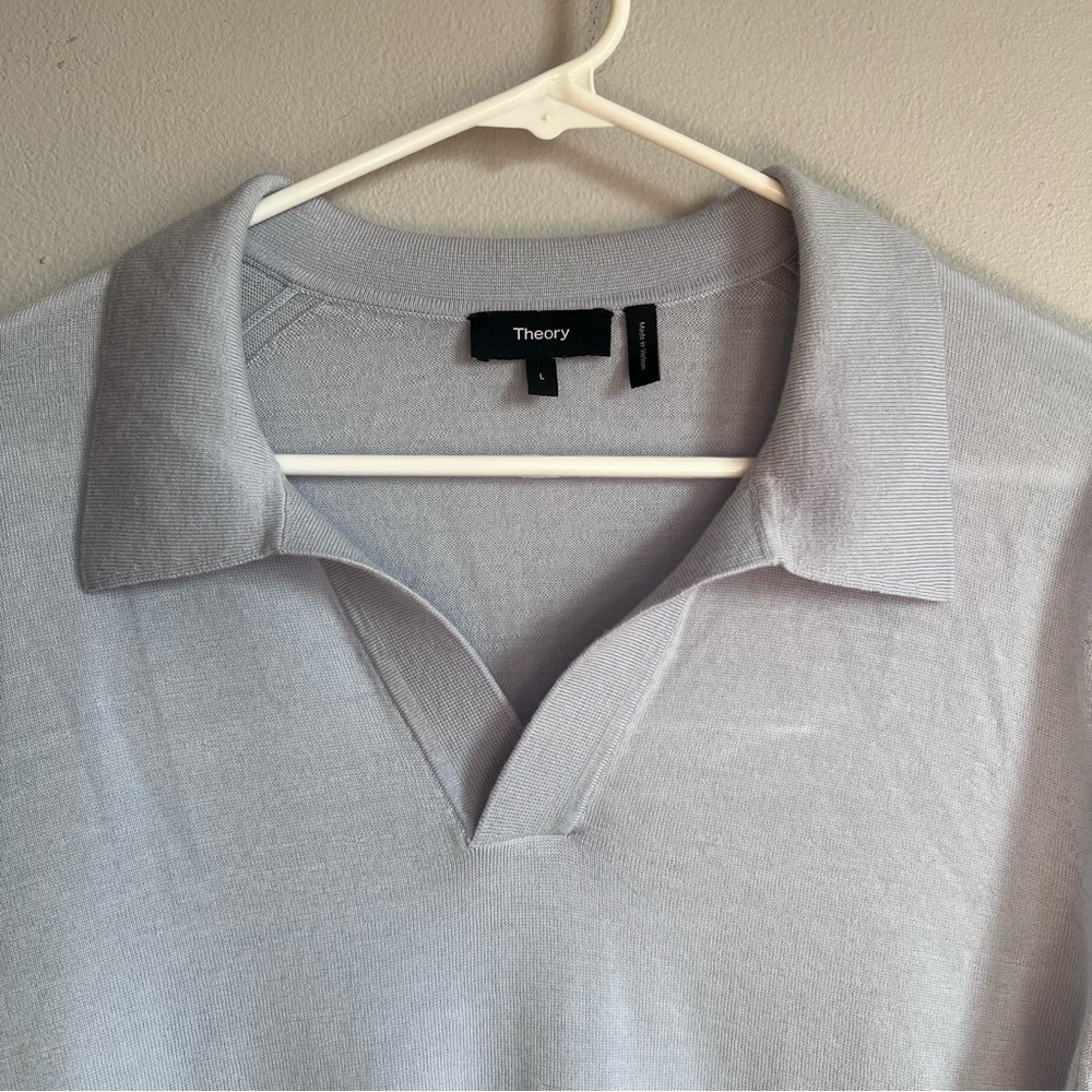 Theory Johnny Collar Sweater in Merino Wool Light Blue‎ L - Picture 2 of 5